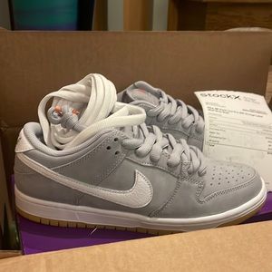 Nike SB Dunk Low Pro